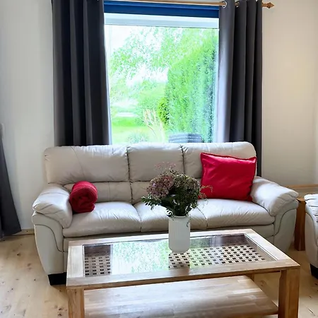 Anneliese Blumenwiese * Wulfen auf Fehmarn